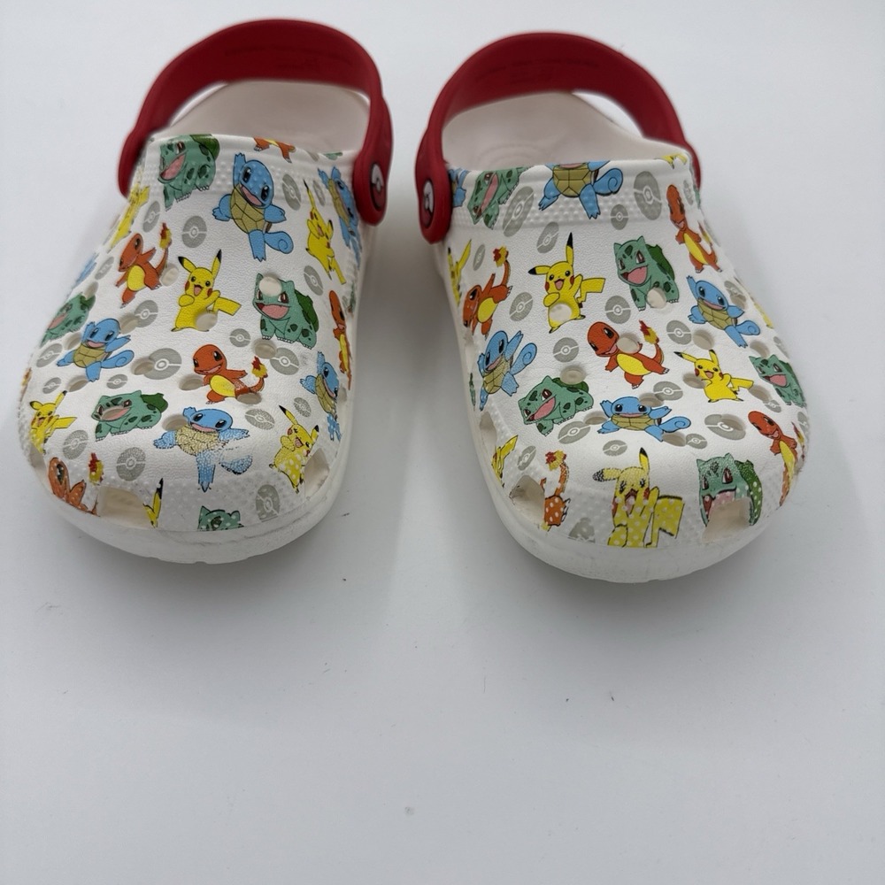 Pokémon Crocs Classic Clog Kids Size J2 Charmander Pikachu
